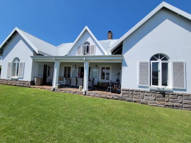 House for sale in Drakensberg, Okhahlamba Local Municipality