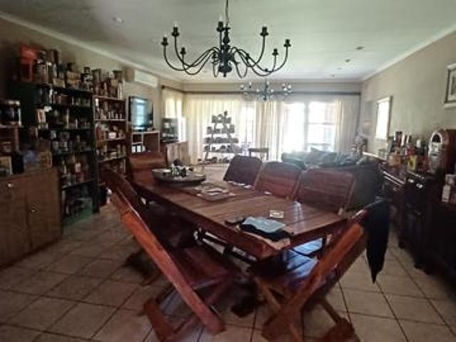 House for sale in Utrecht, Kwazulu-natal