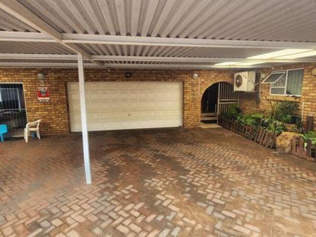 House for sale in Ugu District Municipality, Kwazulu-natal