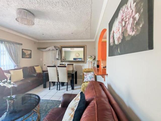 House for sale in Ugu District Municipality, Kwazulu-natal