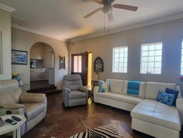 House for sale in Ugu District Municipality, Kwazulu-natal