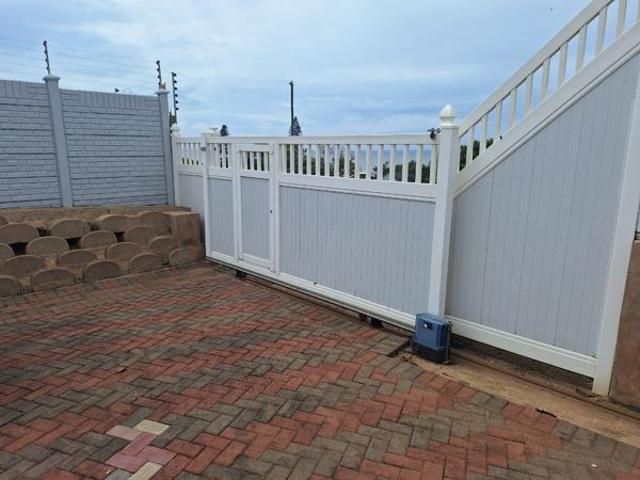 House for sale in Ugu District Municipality, Kwazulu-natal