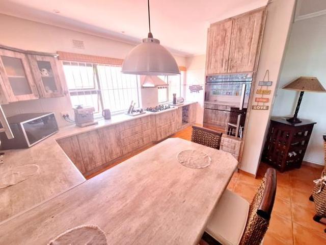 House for sale in Ugu District Municipality, Kwazulu-natal