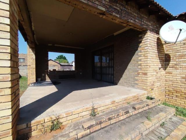 House for sale in Oranjeville, Free State