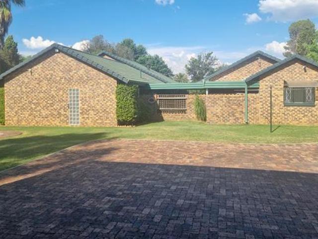 House for sale in Oranjeville, Free State
