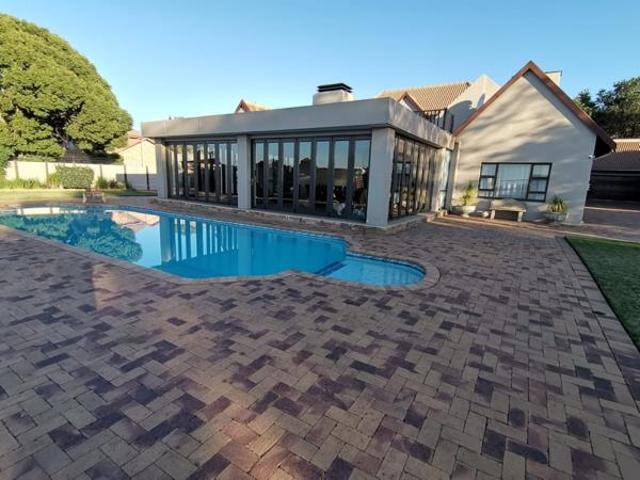 House for sale in Sasolburg, Metsimaholo Local Municipality