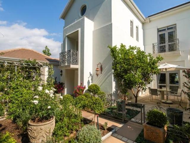 House for sale in Durbanville, Western Cape