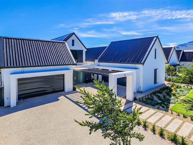 House for sale in Durbanville, Western Cape
