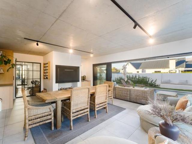 House for sale in Durbanville, Western Cape