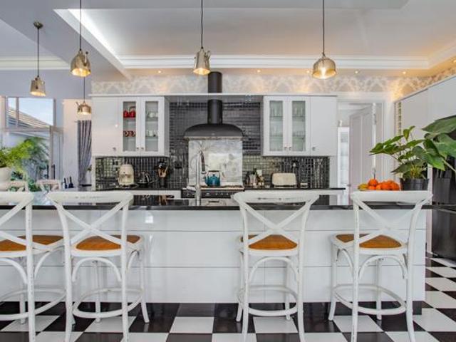 House for sale in Durbanville, Western Cape