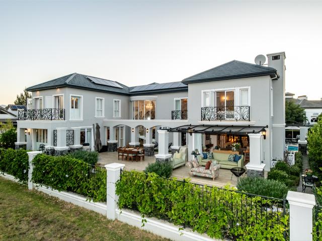 House for sale in Onverwacht, Western Cape