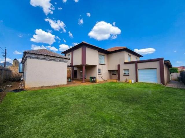 House for sale in Potchefstroom, Tlokwe Local Municipality