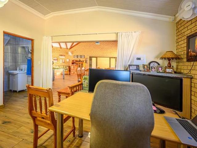 House for sale in Dr Kenneth Kaunda, North West