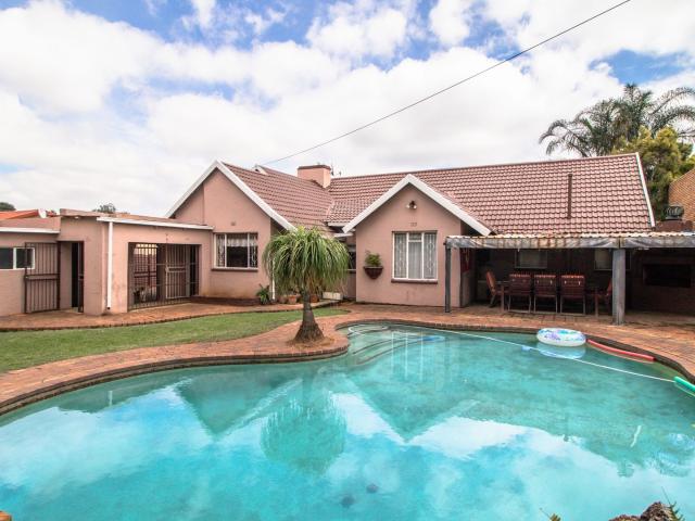 House for sale in Kempton Park