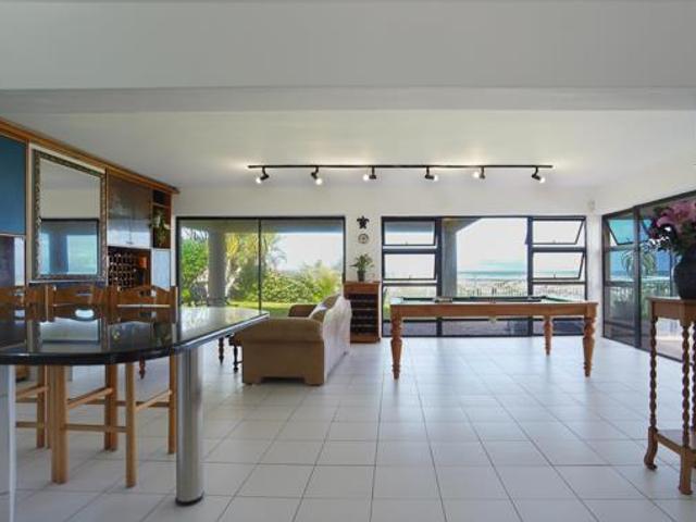 House for sale in Cape Town, Western Cape