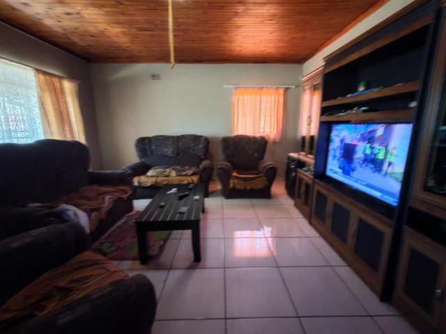 House for sale in Vanderbijlpark, Emfuleni Local Municipality
