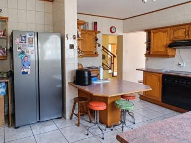 House for sale in Vanderbijlpark, Emfuleni Local Municipality