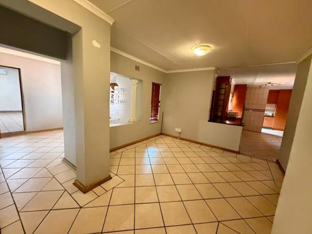 House for sale in Vanderbijlpark, Emfuleni Local Municipality