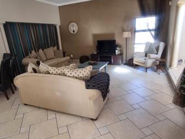 House for sale in Vanderbijlpark, Emfuleni Local Municipality