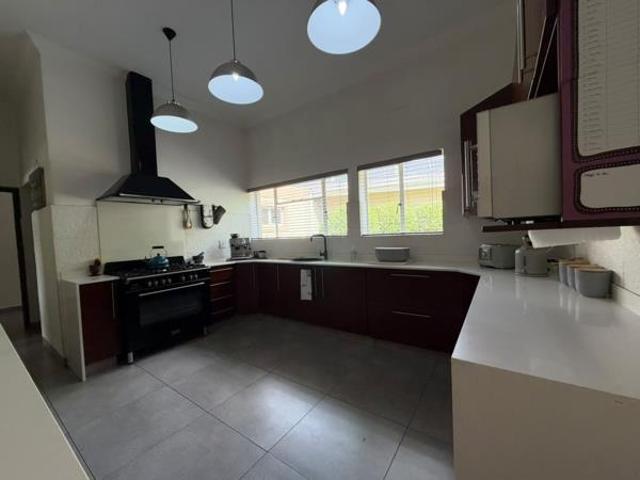 House for sale in Vanderbijlpark, Emfuleni Local Municipality