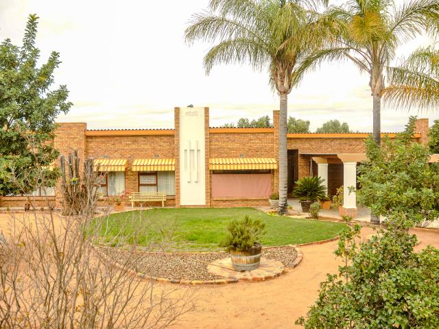 House for sale in West Coast, Lutzville