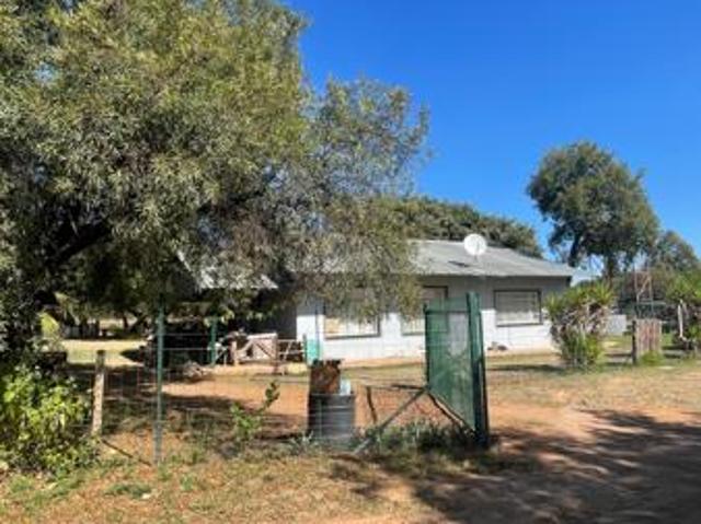House for rent in Waterkloof, Gauteng