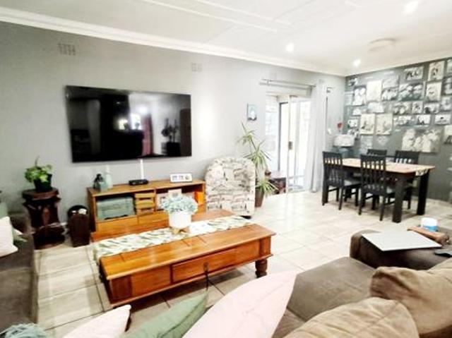 House for sale in UMhlathuze Municipality, Kwazulu-natal
