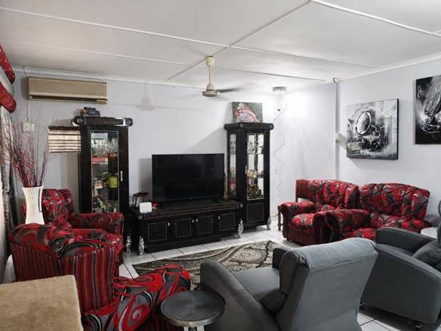 House for sale in UMhlathuze Municipality, Kwazulu-natal