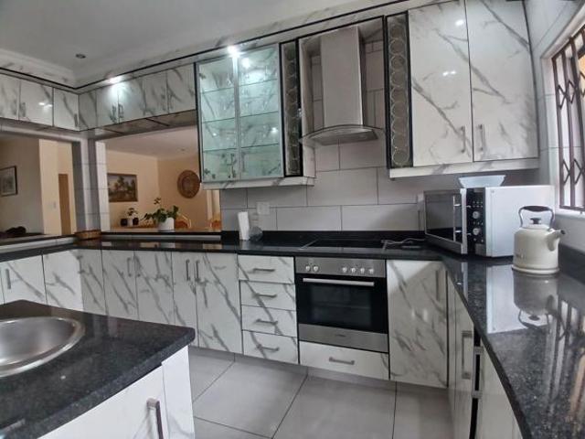 House for sale in UMhlathuze Municipality, Kwazulu-natal