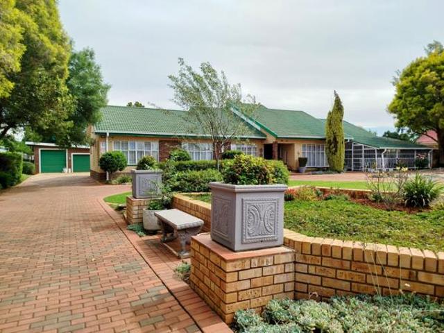 House for sale in Dr Kenneth Kaunda, North West