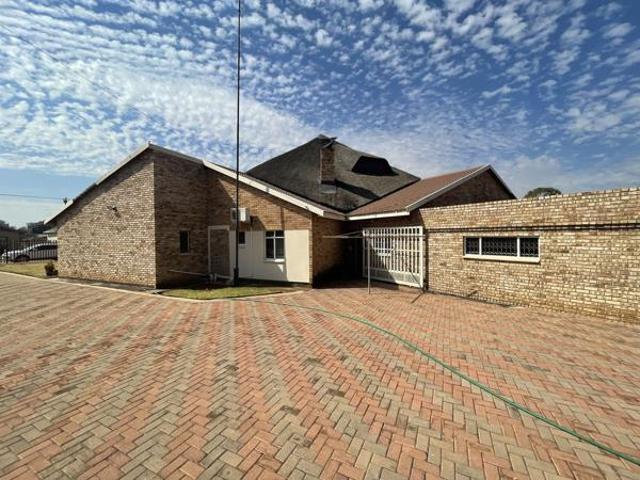 House for sale in Dr Kenneth Kaunda, North West