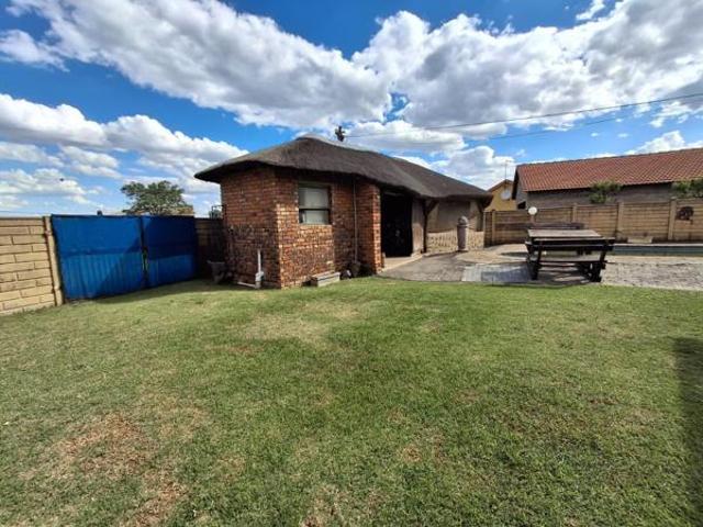 House for sale in Vereeniging, Emfuleni Local Municipality