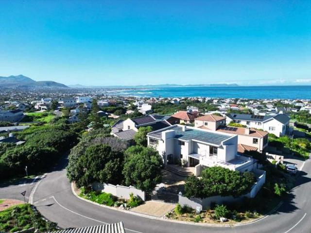 House for sale in Western Cape