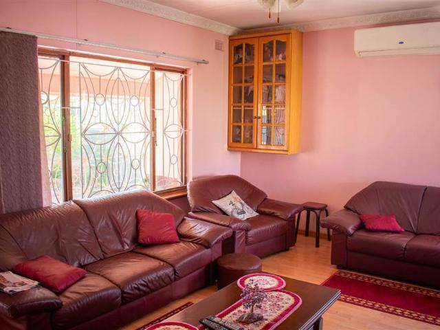 House for sale in Mount Moreland, Kwazulu-natal