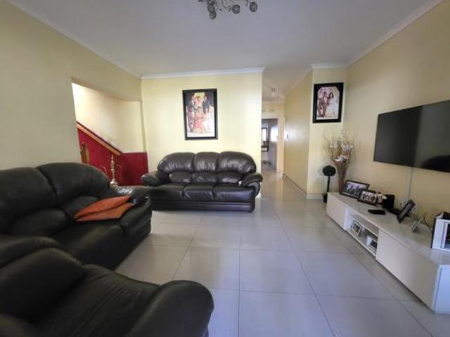 House for sale in Mount Moreland, Kwazulu-natal