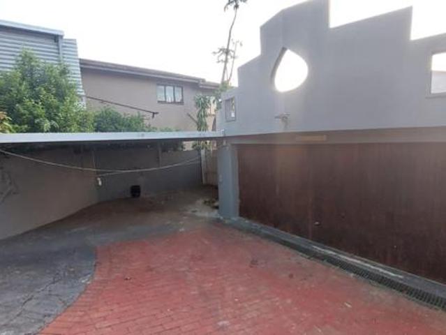 House for sale in Mount Moreland, Kwazulu-natal