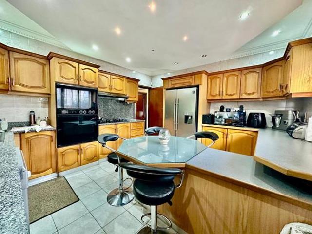 House for sale in Mount Moreland, Kwazulu-natal