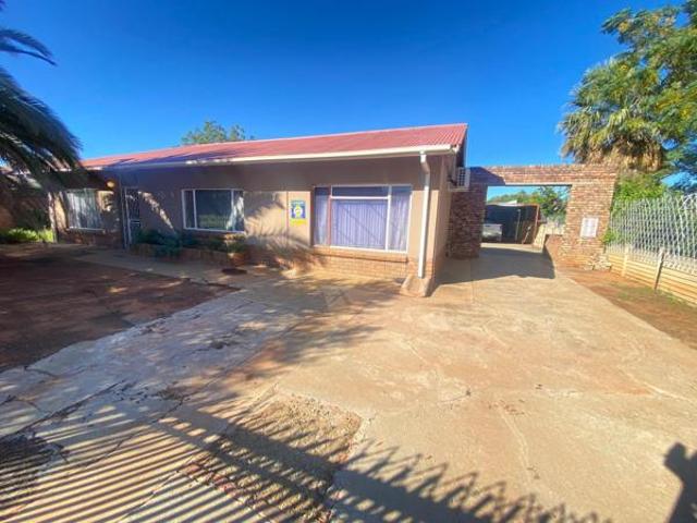 House for sale in Frances Baard, Northern Cape