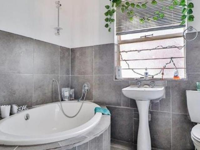 House for rent in Jansenpark, City of Ekurhuleni Metropolitan Municipality