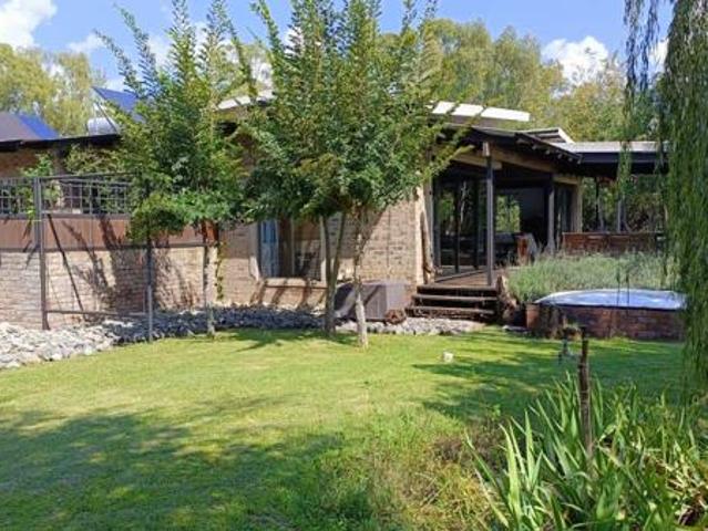 House for sale in Viljoenskroon, Free State
