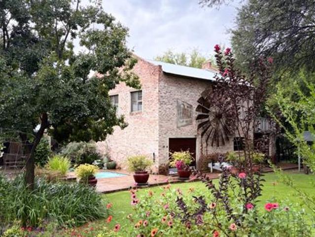 House for sale in Viljoenskroon, Free State