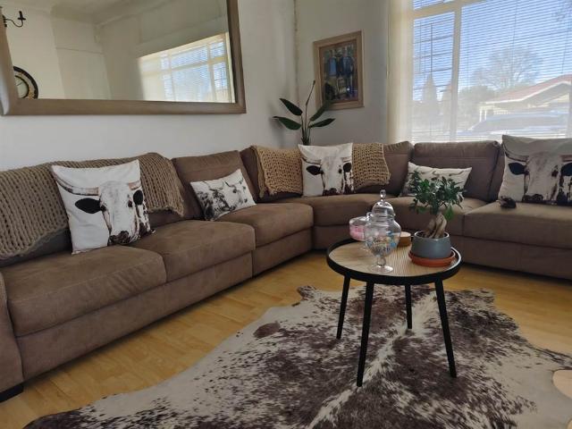 House for sale in Frankfort, Free State