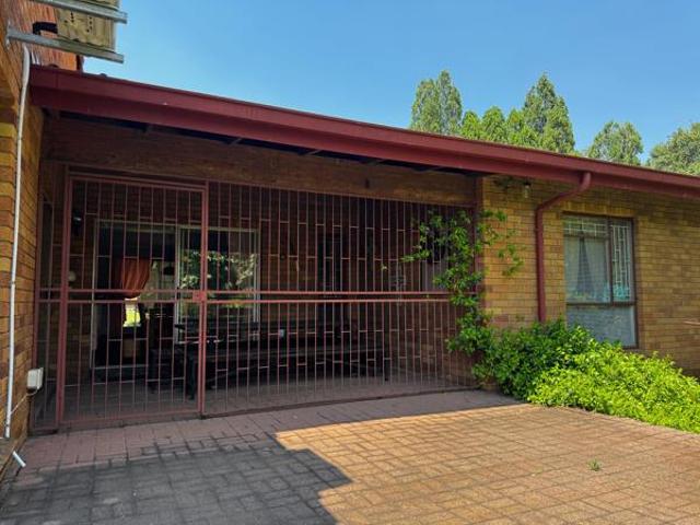 House for sale in Amersfoort, Pixley Ka Seme Local Municipality