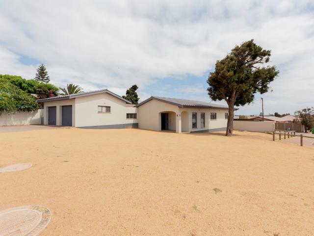 House for sale in West Coast, Britannia Bay