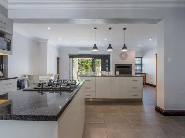 House for sale in Durbanville, Western Cape