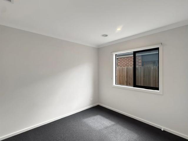 House for rent in Newbridge South, Wallan