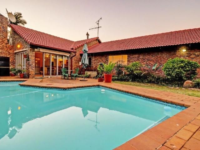House for sale in Waterkloof, Gauteng