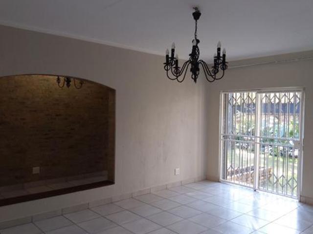 House for rent in Waterkloof, Gauteng