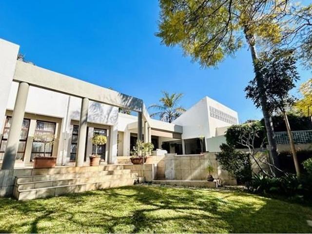 House for rent in Waterkloof, Gauteng