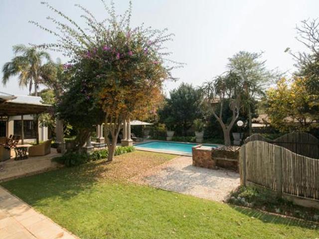 House for rent in Waterkloof, Gauteng
